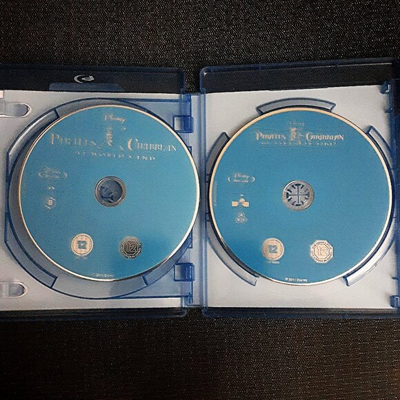 PIRATES OF THE CARIBBEAN 1-5 [Blu-ray Box Set] Complete All 5-Movie Collection - Picture 7 of 8